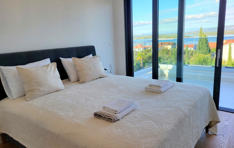 Villa Lunga 3