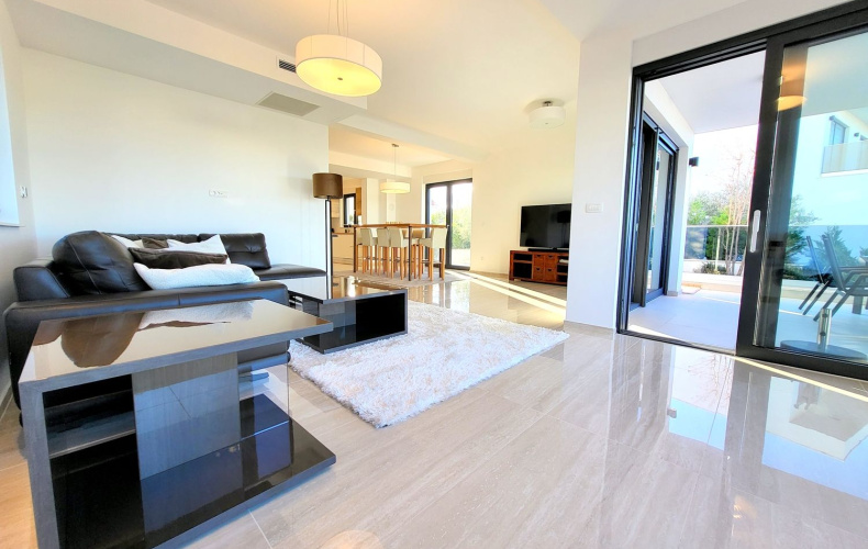 Villa Lunga 6